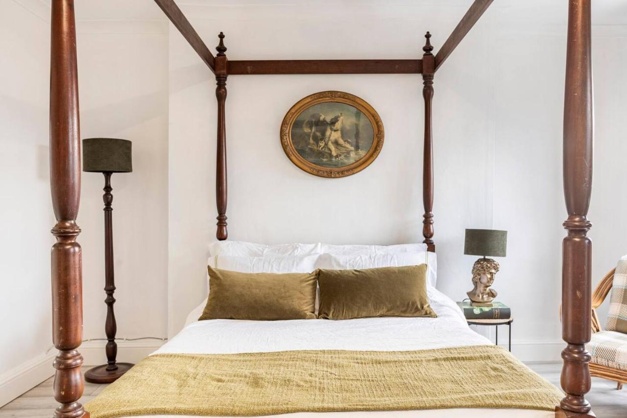 Victorian Style Apartment W/ Four-Poster Bed In Camden Town London Exterior foto